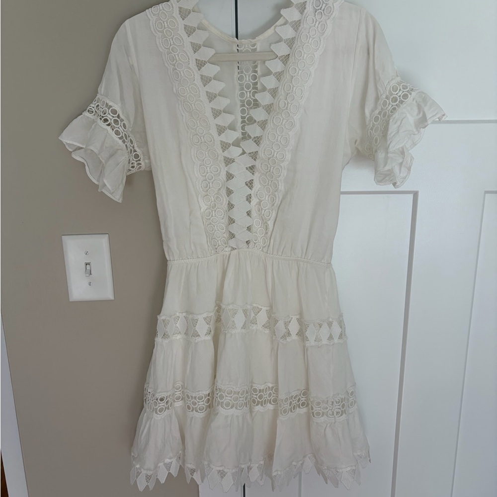 Peixoto Ora White Embroidered Mini Dress- Small - Picture 6 of 9